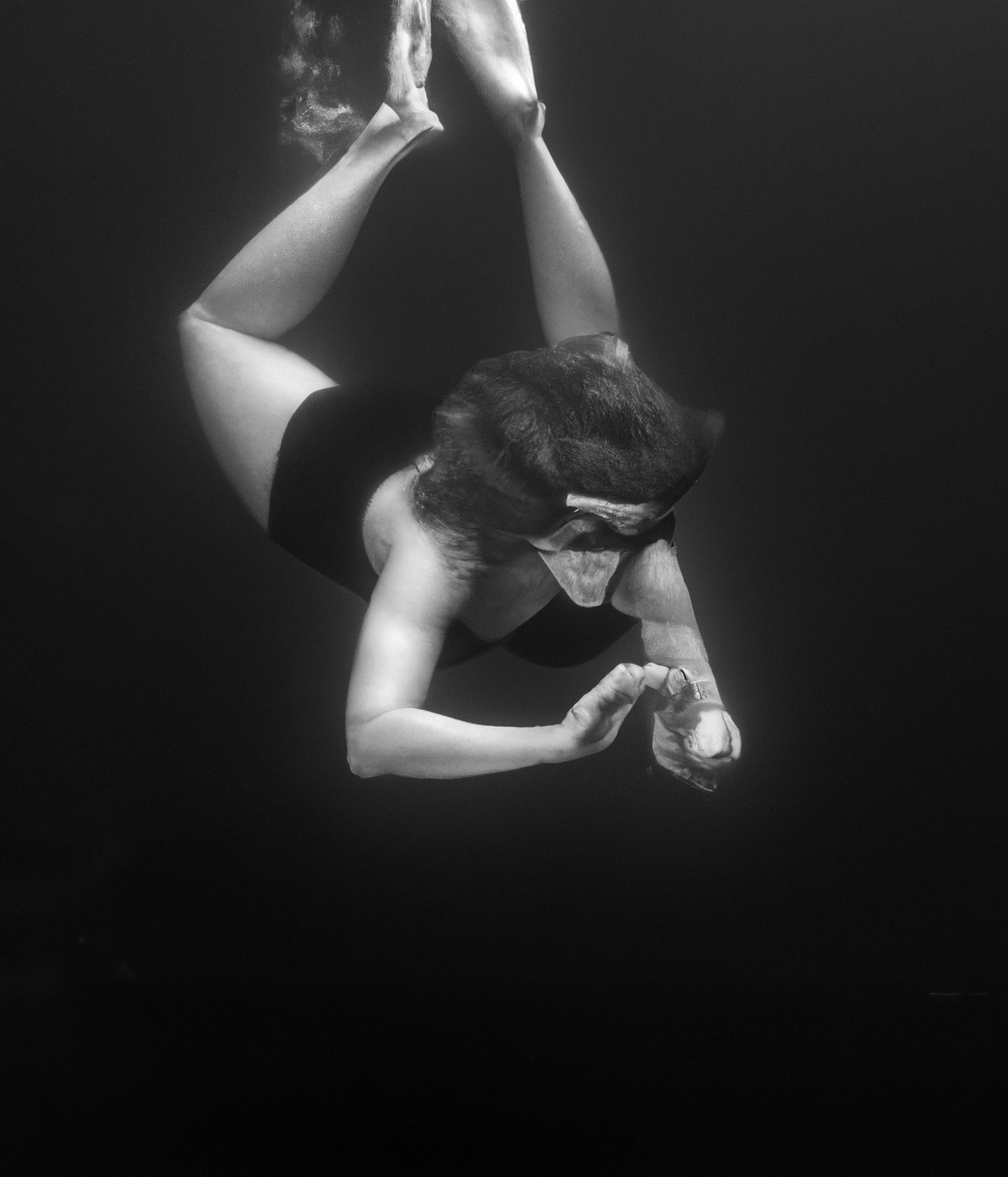 albrechtjuliax's tweet photo. Somewhere between gravity and surrender. She floats, or maybe falls, into stillness. A moment where movement and silence become the same thing. Playing with the DALL·E 2 archive again, diving into the space between control and coincidence. https://t.co/pn0v1qrBmj