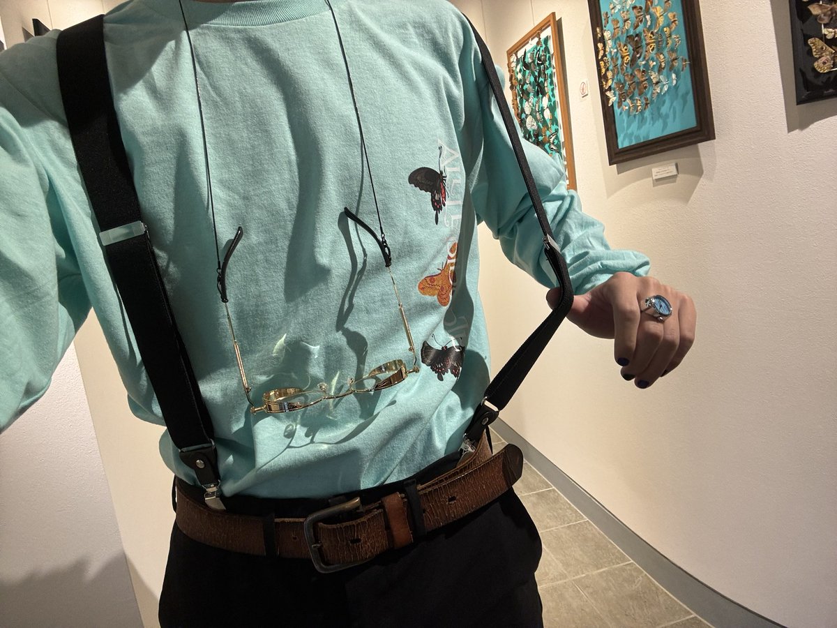 今日の服は自分用に別で作った服なのだ。