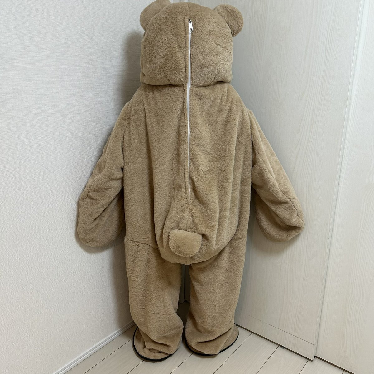 SaoriFur's tweet image. I just listed this brown bear plush suit on Yahoo! Japan 🧸💗
It’s super soft and fluffy — one of my favorites!
Feel free to check it out!

私も個人的に愛用しているお気に入りのクマさんです！
ファスナー追加などのカスタムも可能です！🐈

#plushsuit #kigurumi #fursuit…
