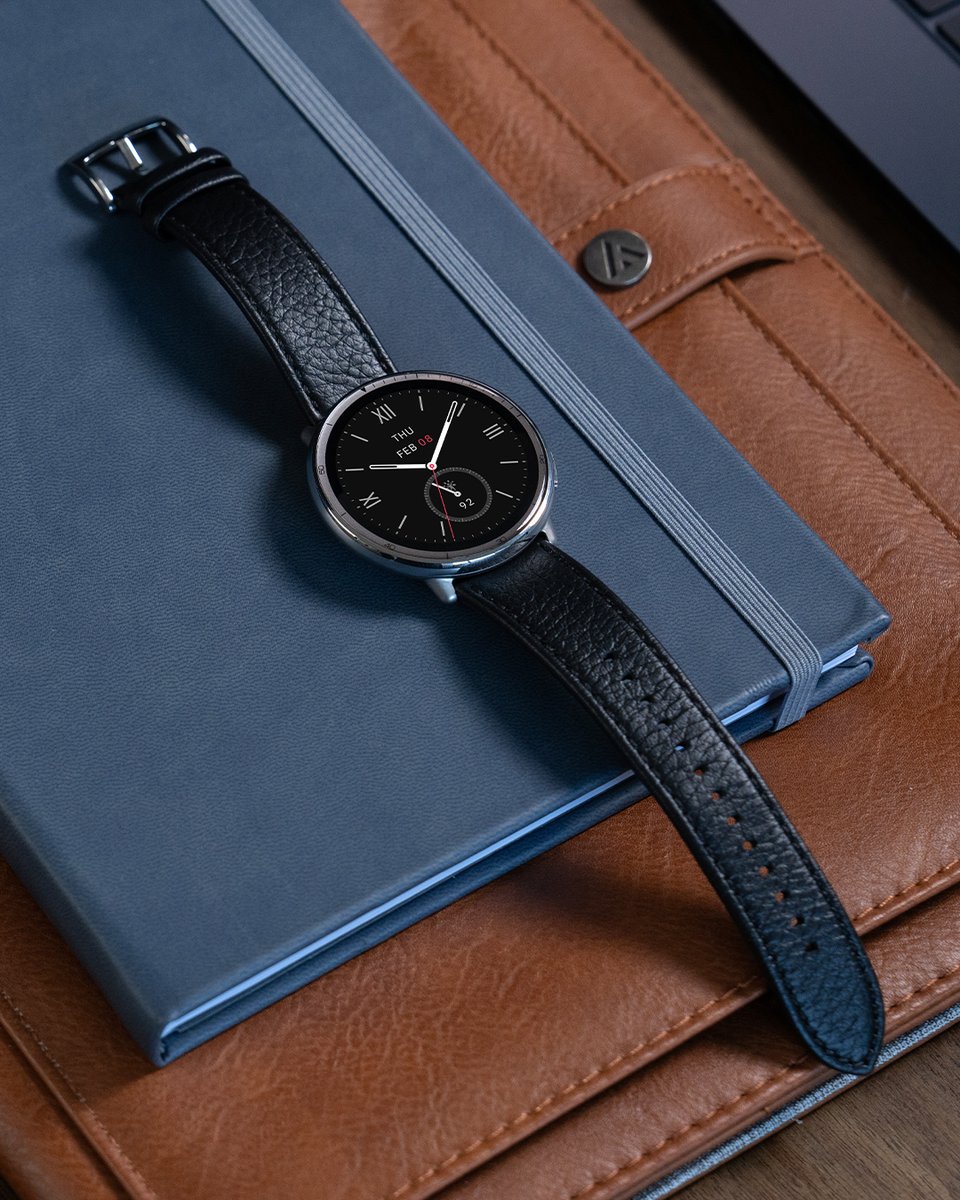 AmazfitIN's tweet image. Refined design, elevated presence.
The Amazfit Active 2 now comes with a premium leather strap that makes time feel timeless.
#AmazfitActive2 #EleganceInMotion #SmartwatchStyle