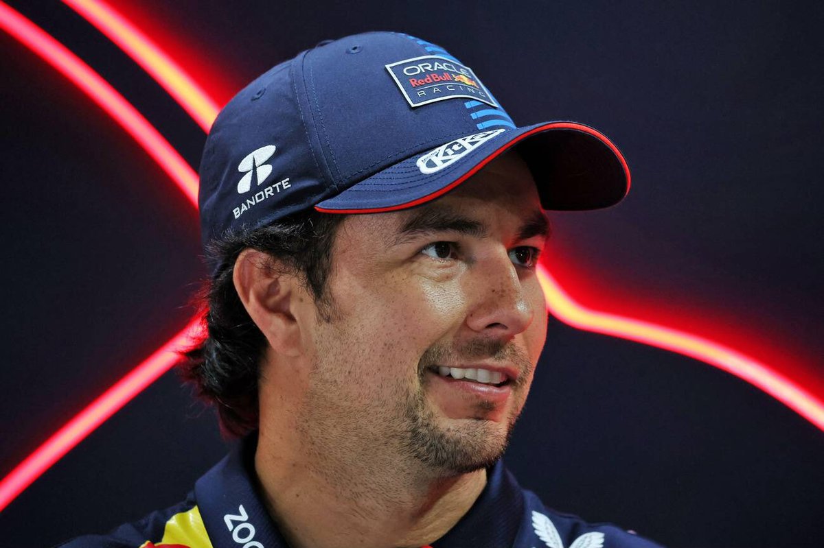 Marieke_1983's tweet photo. It's CHECO DAY💛 11/11 #ChecoDay https://t.co/numoFxRz1S