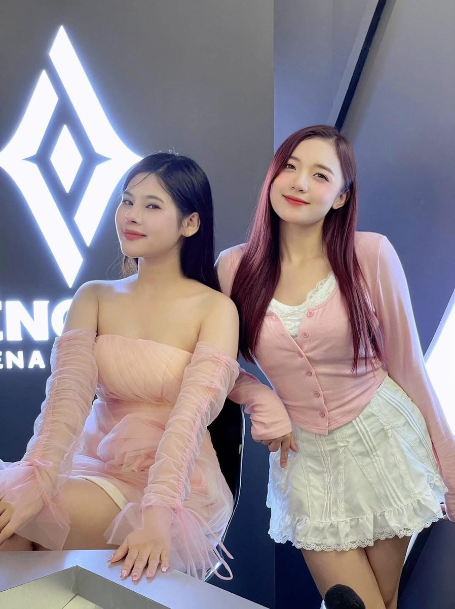 Phương Thảo tweet media
