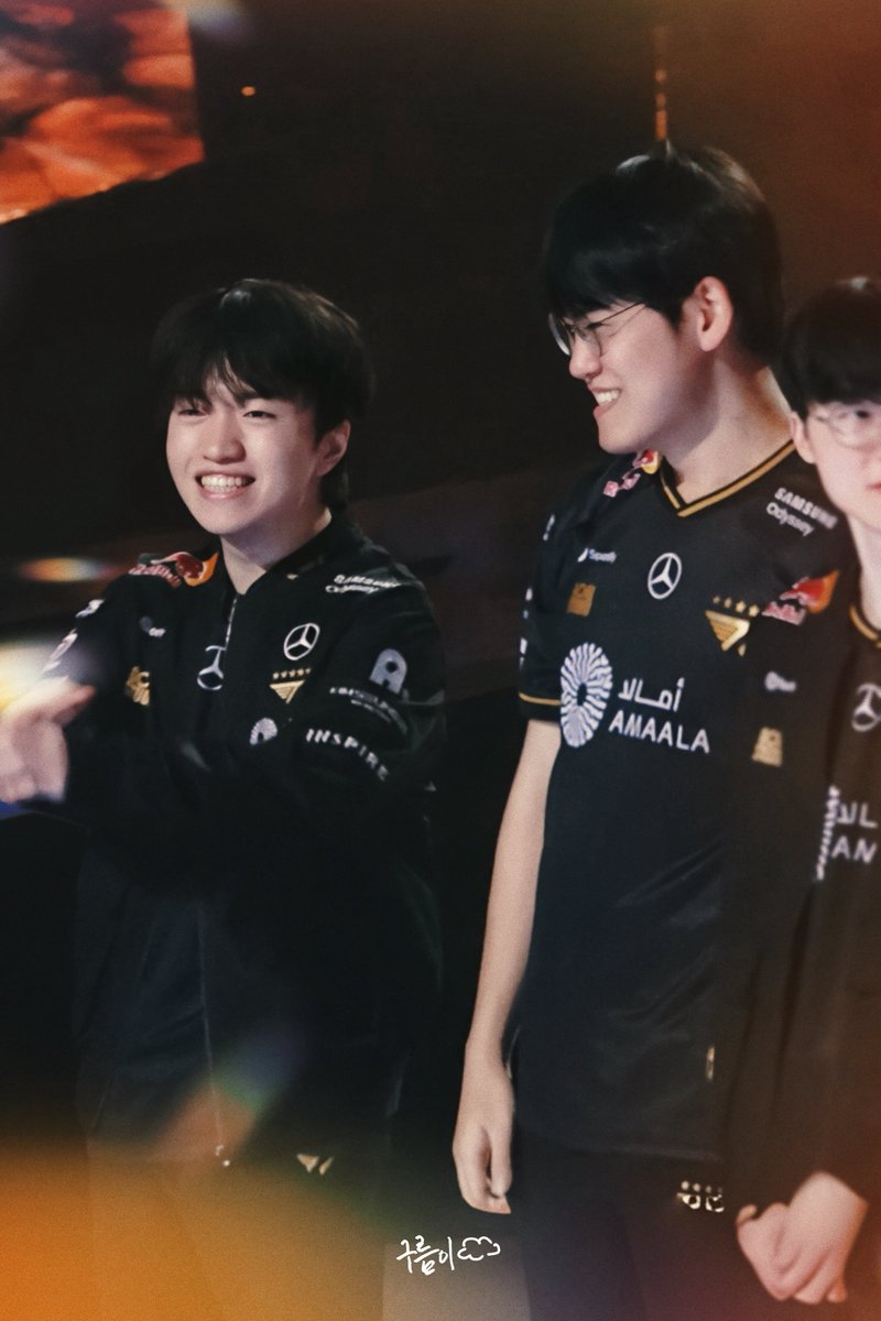 2025.11.09

너무 행복해요⭐️⭐️🌟