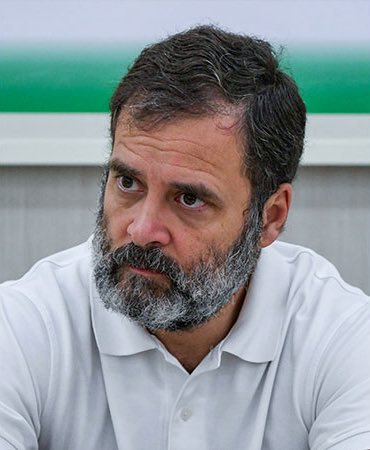 mohitlaws's tweet image. • Narendra Modi: Prime Minister of India
• Rahul Gandhi: Leader of the Opposition of India

Not even 24 hours have passed since a deadly terrorist attack in which 10 people lost their lives.

The Prime Minister, who is responsible for national security, found time to tweet for…