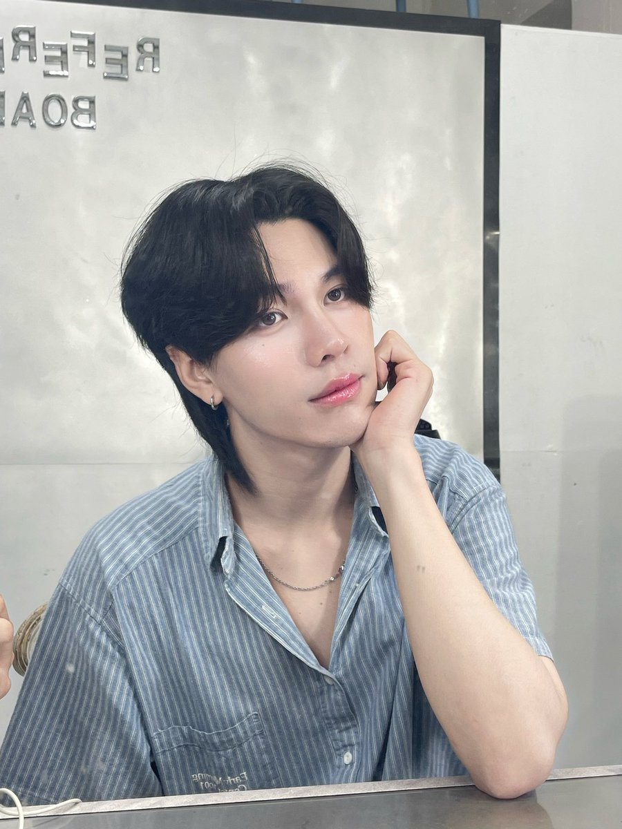 KCNXWS_'s tweet photo. ในรอบล้านปี https://t.co/qGQKveIAN6