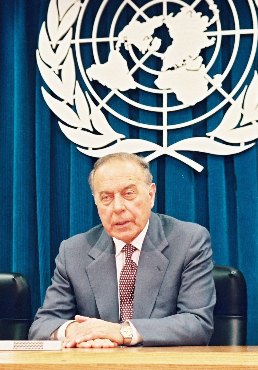 MezahirEfendi's tweet photo. #Garabagh Victory began with National Leader #HeydarAliyev tireless efforts, the foundation of a modern, independent, democratic Republic of #Azerbaijan , and the #StateFlag and #Constitution the symbols of our independence — were adopted
@Milli_Majlis
https://t.co/pu9lfIncD4 https://t.co/vAuzCJwDm8