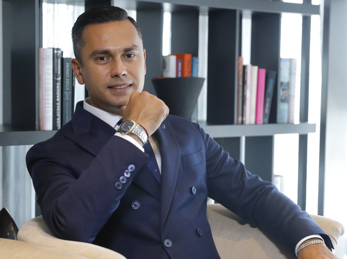 cppluxury's tweet image. In conversation with Cem Aksahin, General Manager, Fairmont Quasar Istanbul (Exclusive Interview)

cpp-luxury.com/in-conversatio… 

#FairmontHotels #FairmontIstanbul #Istanbul #Accor #luxuryhotels #luxury #luxuryhospitality #luxurysuites #luxurydining #luxuryspa @Accor @FairmontHotels