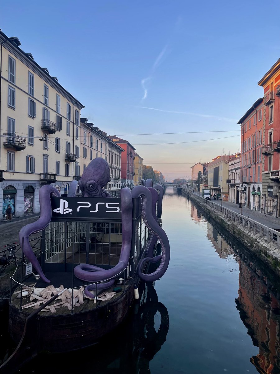 enzomazza's tweet image. #earlyrunning #Navigli