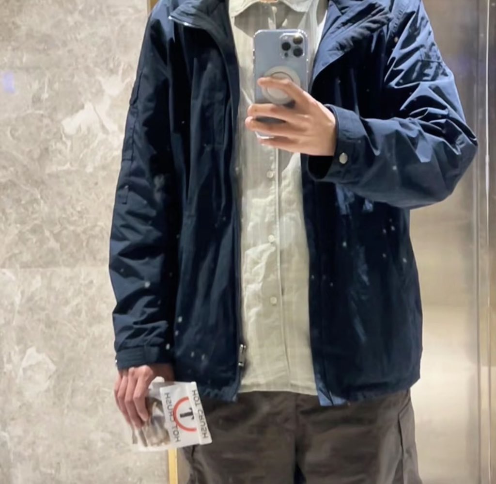 A1jKing's tweet photo. 所以有人一起打王者荣耀吗 https://t.co/6DcrB1NdDw