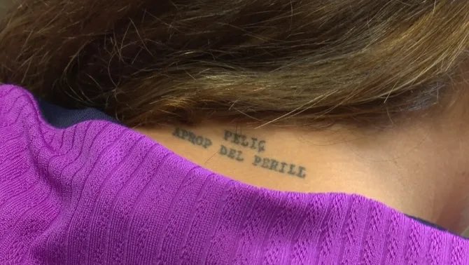 Cata Coll, a TV3:

"És una expressió que em descriu com a persona i com a futbolista. M'agrada arriscar. M'agrada sentir l'adrenalina, les papallones a la panxa de quan passa alguna cosa important. M'agrada la pressió que et fa sentir viu. Soc feliç sentint-me així."