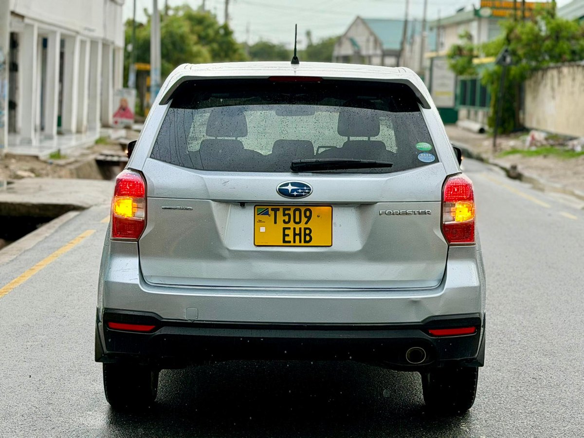 iamdeidei_05's tweet photo. SUBARU FORESTER

✅️ Year: 2013
✅️ Reg No: EHB
✅️ Engine capacity: 1990Cc
✅️ Engine code: FB 20
✅️ Mileage: 64,000Km
✅️ Trans: AUTO

✨️ Price 24,500,000/=

Features ⬇️

➡️ Full options
➡️ Rim sport
➡️ Full document
➡️ Excellent Condition

0696221160 https://t.co/EkI6DWmWsl