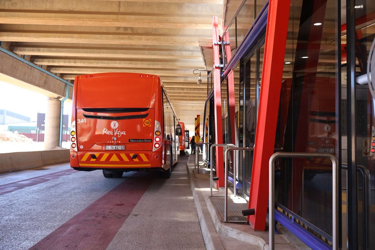 Rea Vaya Bus Transit tweet media