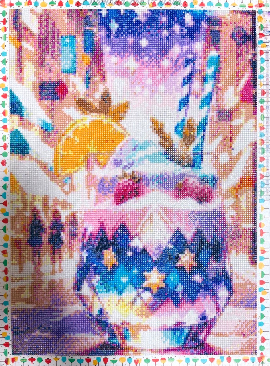 ss_DA_log's tweet image. 💎30×40
フルフェアリーと数色フェアリー入
ドリンクがリニューアル前のショップさんで購入、前回より不良ビーズが多くギチギチ通り越して色んな所からポロポロビーズが零れ落ちてしまって絵柄が好きなので悲しい😣
リニューアル後はまだ購入出来てないから、新作が楽しみ☺️ᩚ

 #ダイヤモンドアート