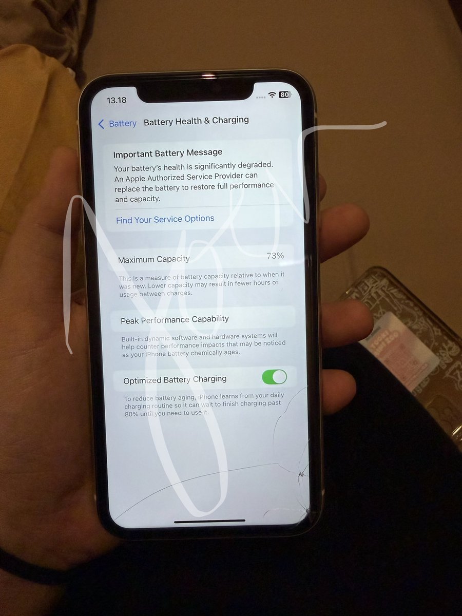 indiebangsat's tweet image. WTS iphone 11 64gb ex ibox 

- beli tahun 2023, pemakaian pribadi
- BH 73%
- all ori parts, gak pernah service 
- condition 99% good 
- free kepala charger baseus 20w + tempered glass
- ada box 
- icloud, face id, true tone aman 

Minat dm/wa 08990626746