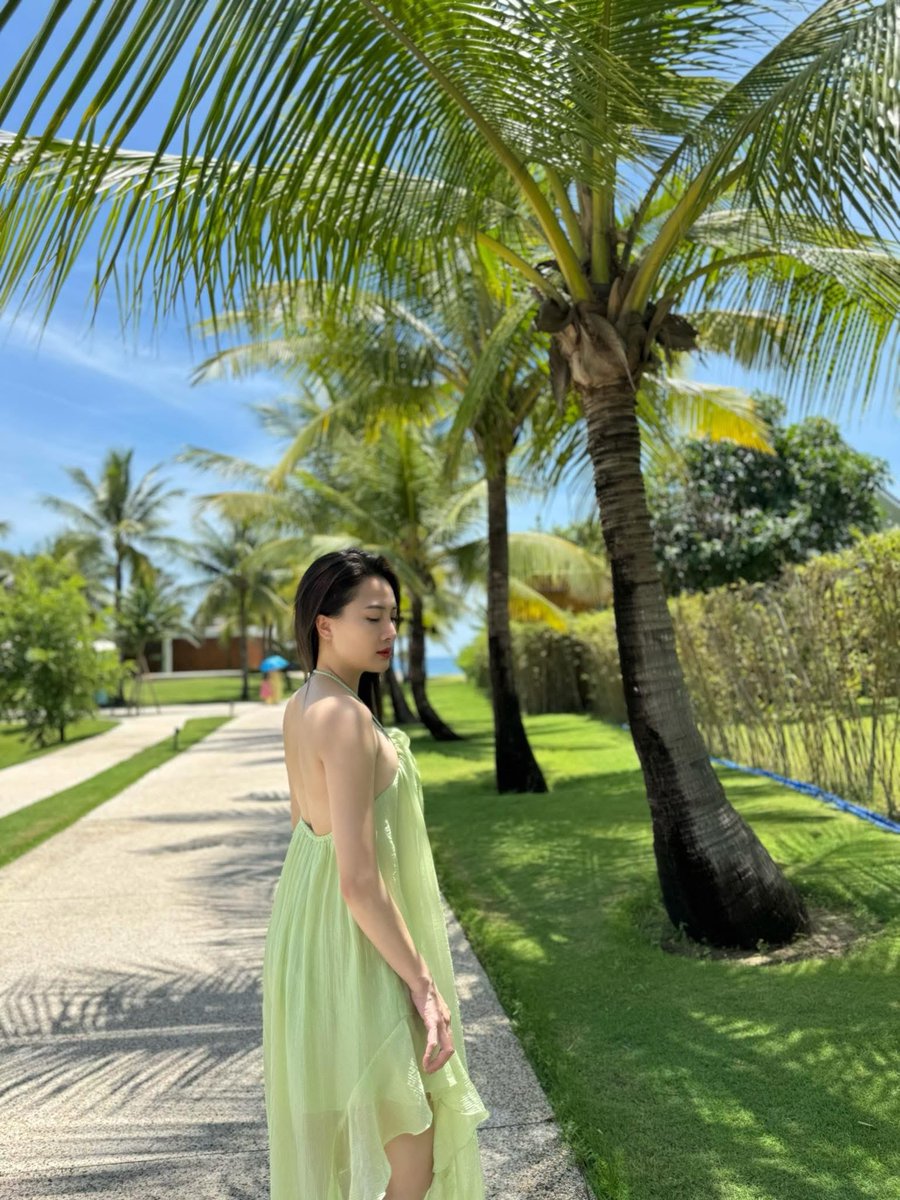 Lotus_Goz's tweet photo. Đậm cũng là trà, nhạt cũng là trà
Nóng thì hương toả, nhạt thì hương bay 🍃 https://t.co/m0pAzNEmNQ