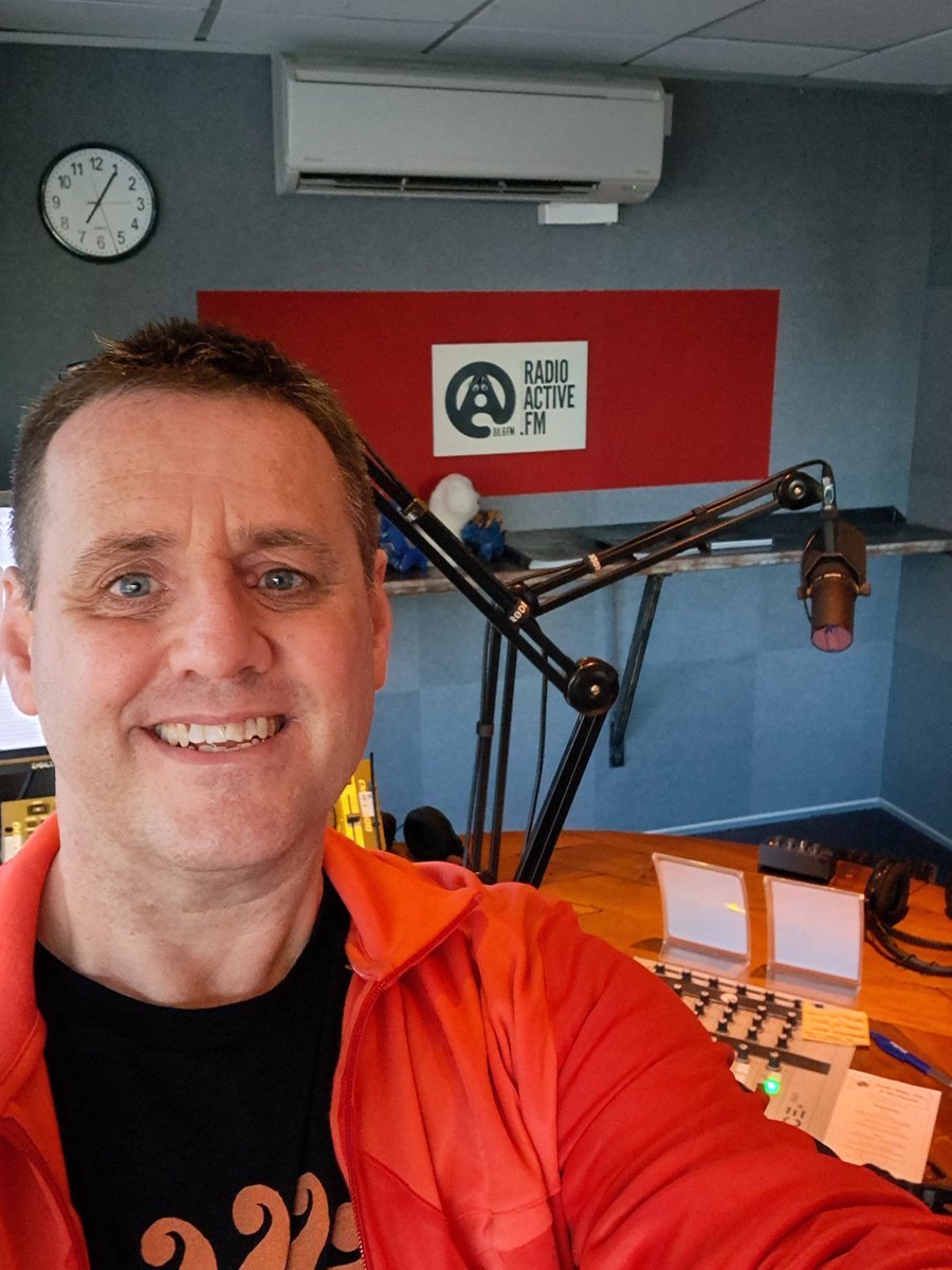 I'm baaaack. With you until 9pm on <a href="/RadioActivefm/">RadioActive.FM 📻</a>