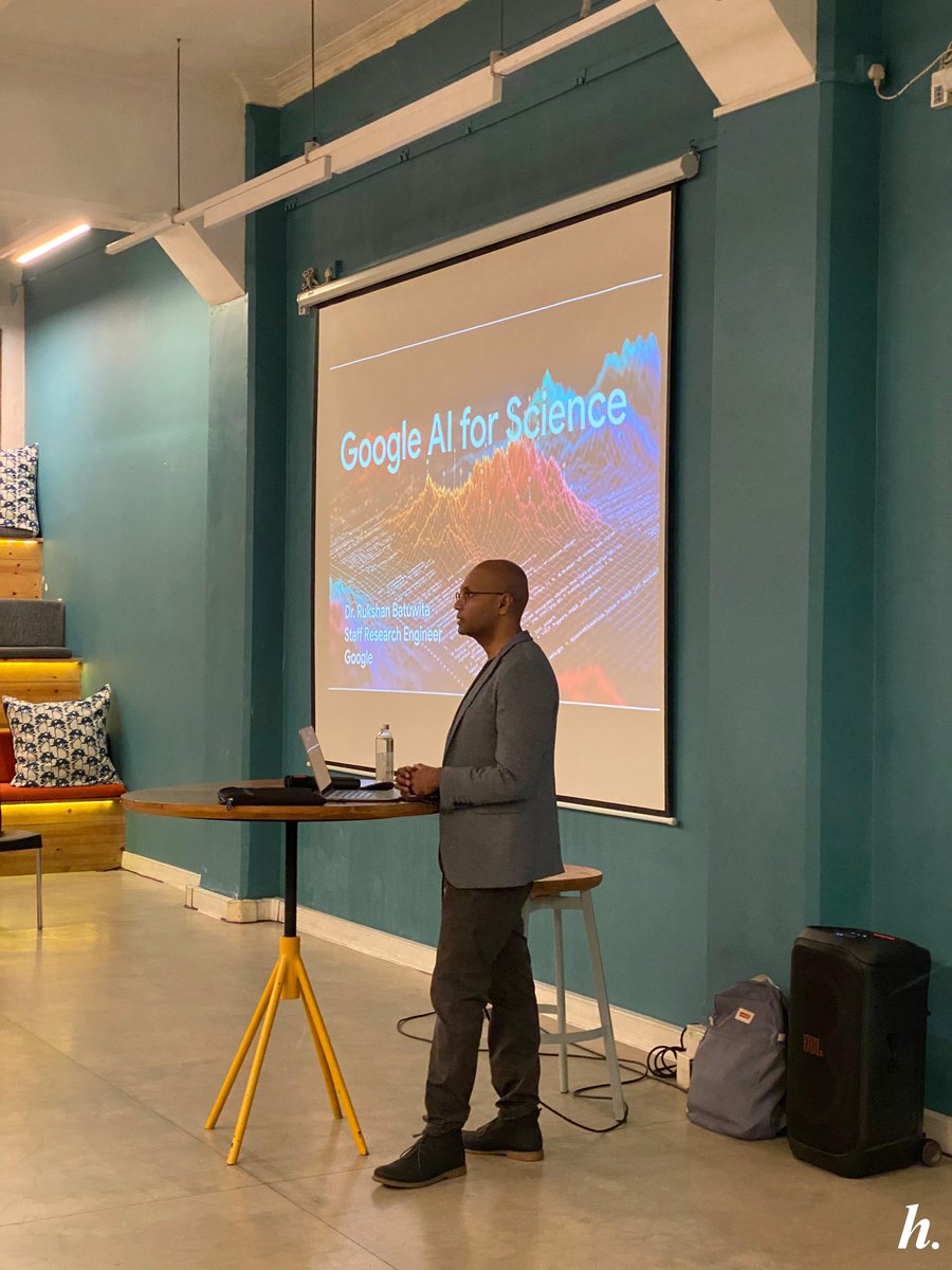 hatchonline's tweet image. AI meets science.
Dr. Rukshan Batuwita from Google joined us at Hatch to unpack how Generative AI is transforming research — from protein folding to climate modelling. Big thanks to everyone who joined the session! 
#HatchWorks #GoogleAI #AIForScience #GenerativeAI