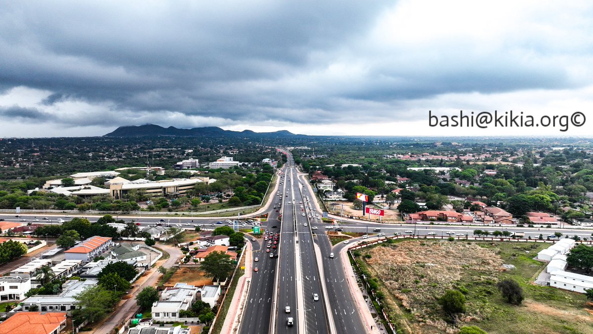 bashikikia's tweet photo. raining in Gaborone this morning. This drone photo was taken moments before it poured  🌧 ☔️ ⛈️ 🌧 

#summerrain #DronePhotography #Gaborone #Botswana https://t.co/BWGHfB9Kmm