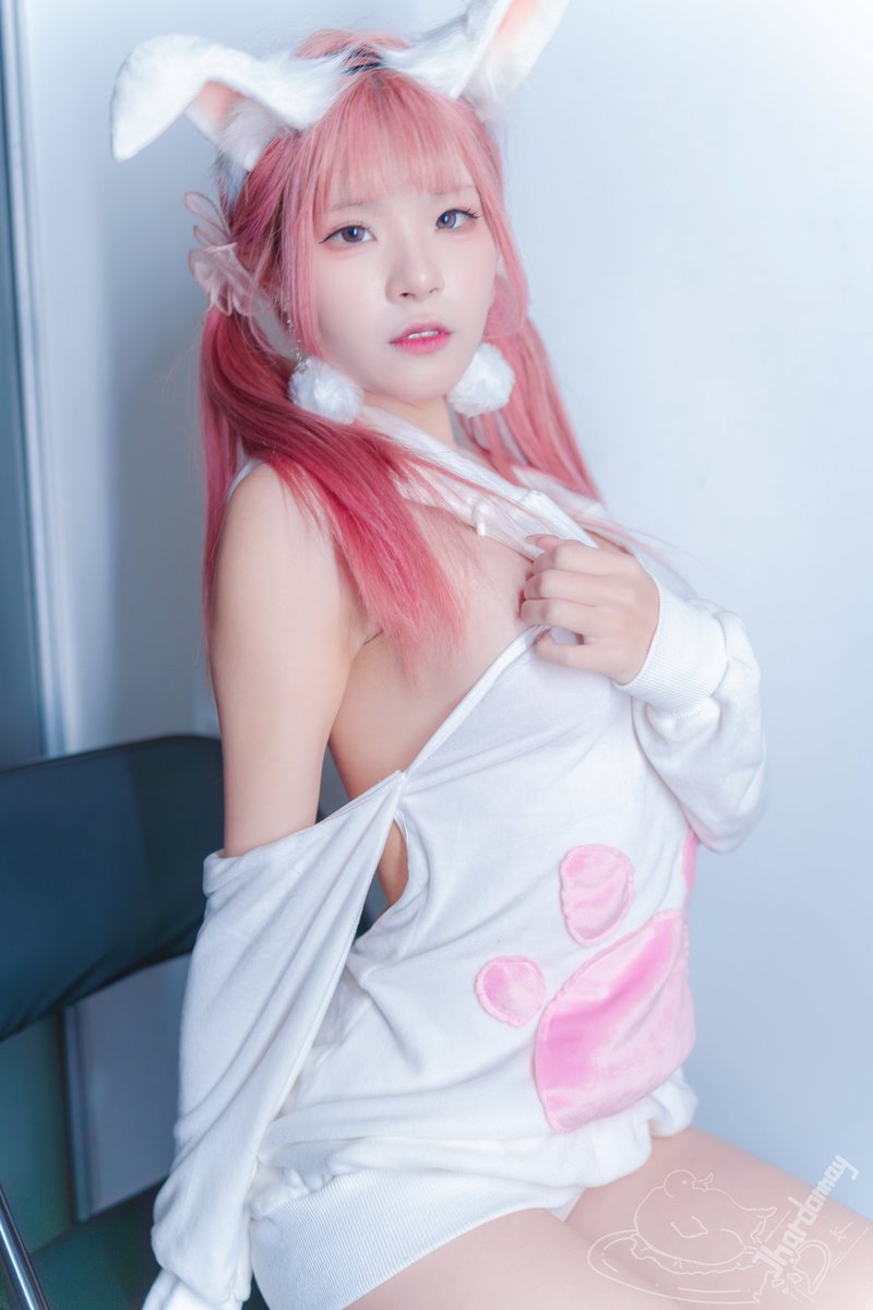 chardonnayla1's tweet photo. 【CosForce02】
CN：白云(@baiyun_0905)

#CF #CF02 #CosForce
#互動寫真展 https://t.co/HdeGCDBtyw