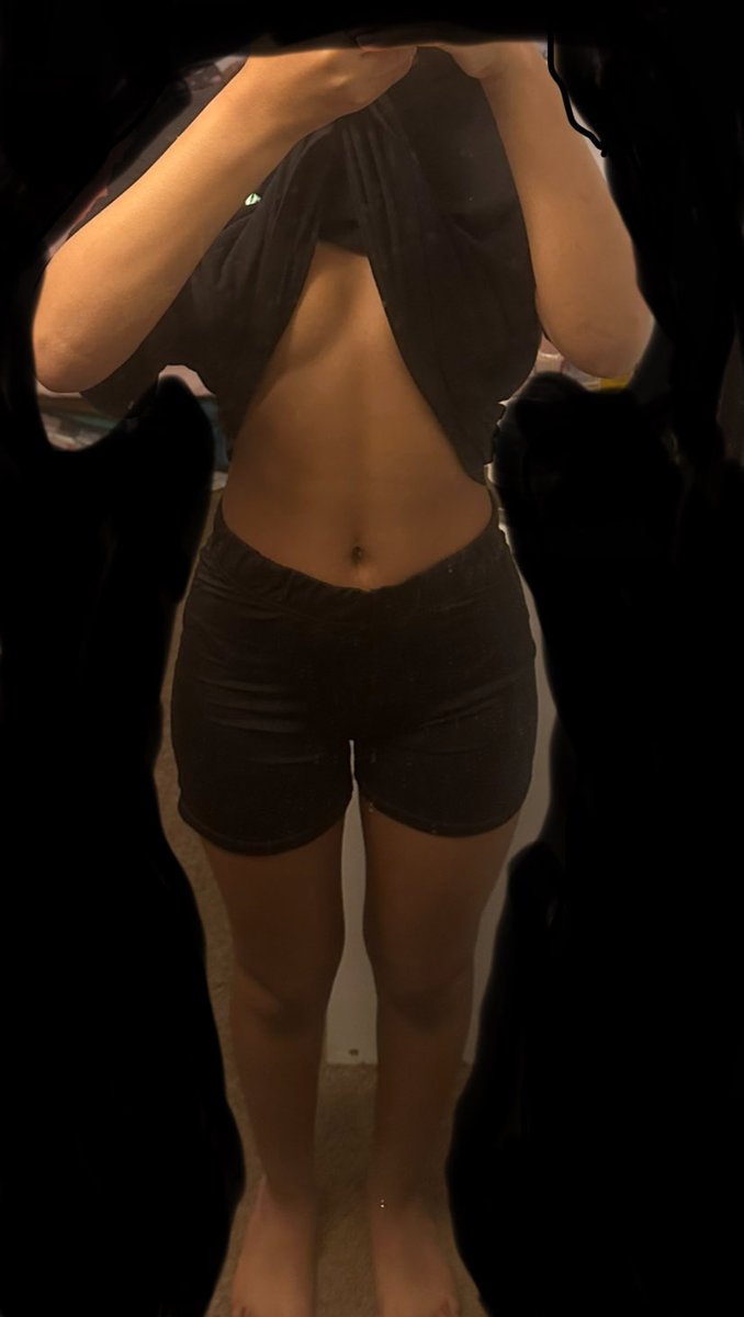 calcounter009's tweet photo. Can’t believe this is my lowest weight and I’m still obese I think meanspo is my only way to lose weight https://t.co/LZtF7KQsLh
