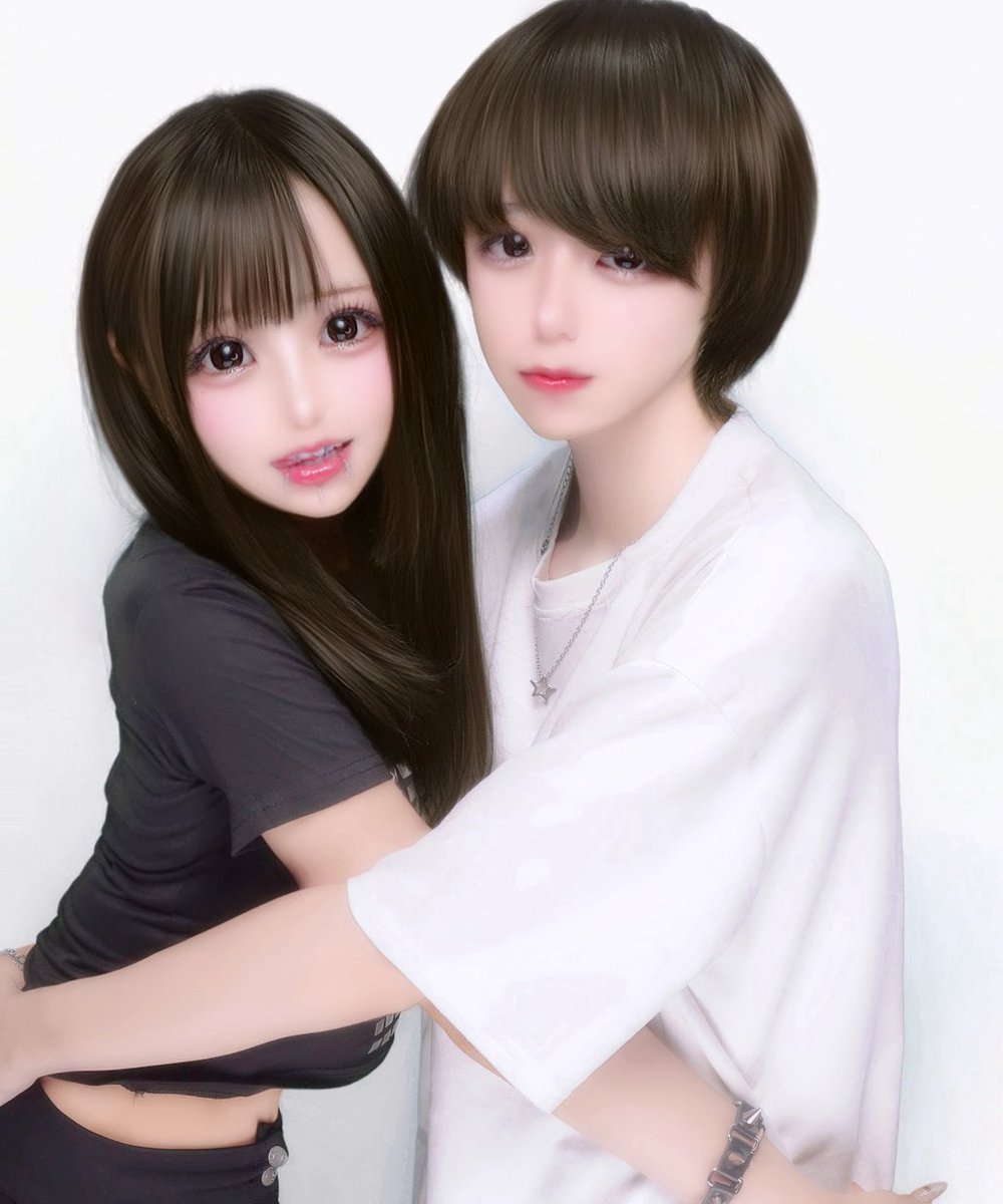 すごいすごい魚って言われたツイートが流れてきたから
こいつ相当顔に自信があるんだなと思いツイートしてる人の顔見たらカップル揃って魚とキノコで草