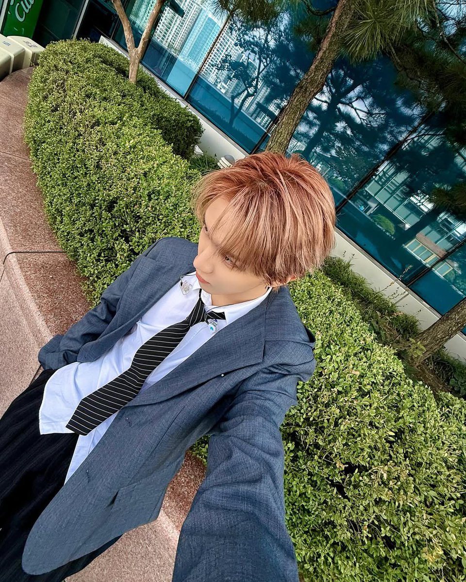 보넥도 인스타 tweet media