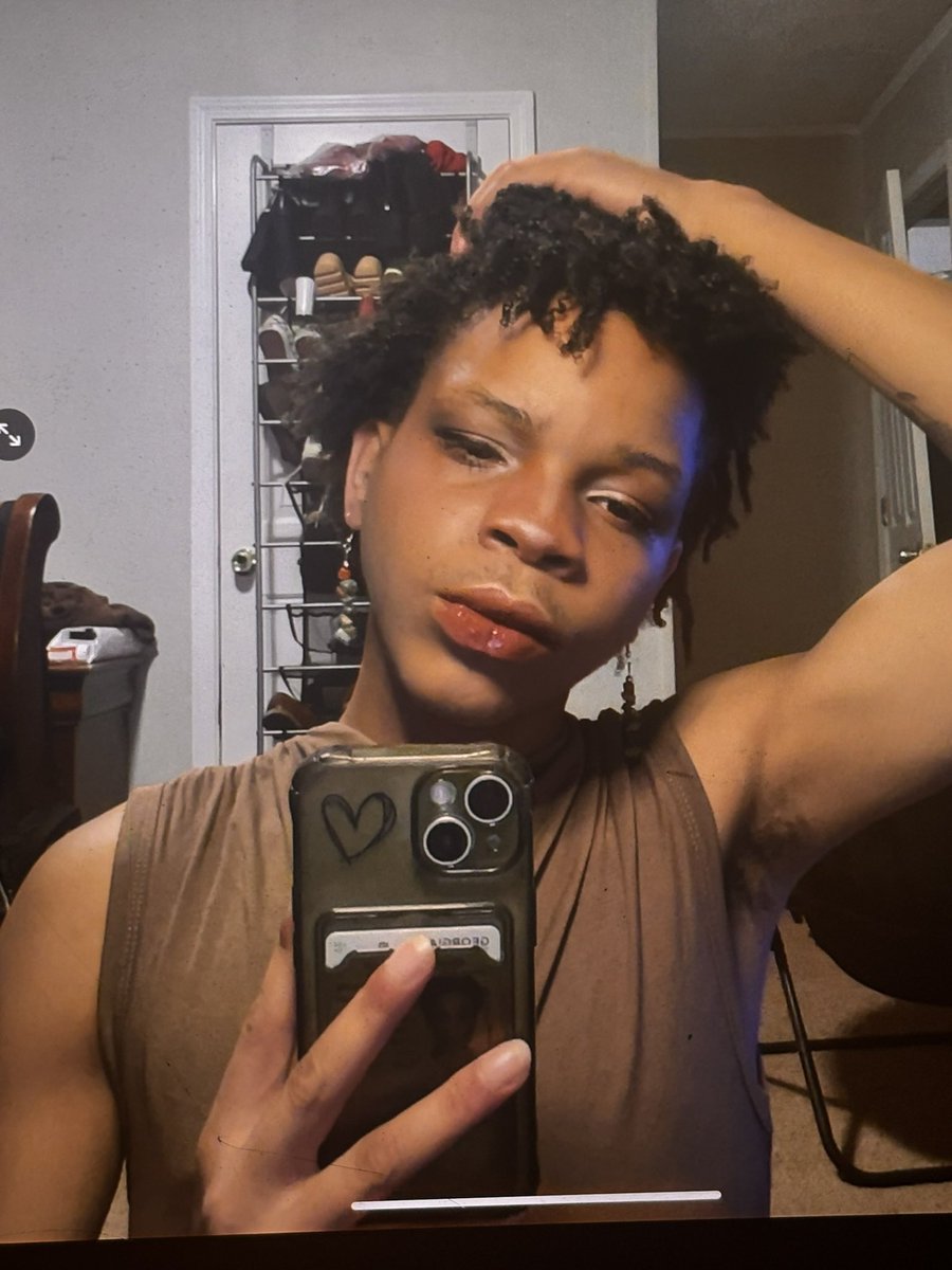 c0conut_head's tweet photo. hey there  💋 🦂 https://t.co/9z33TFmxjt