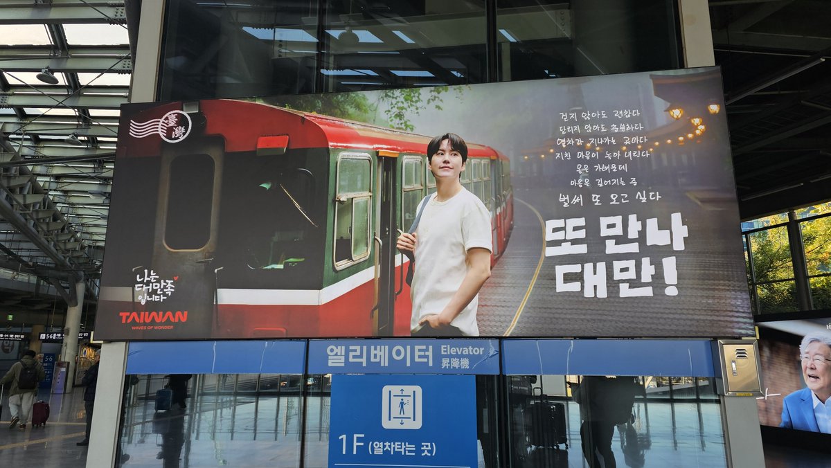 메그입니다 tweet media