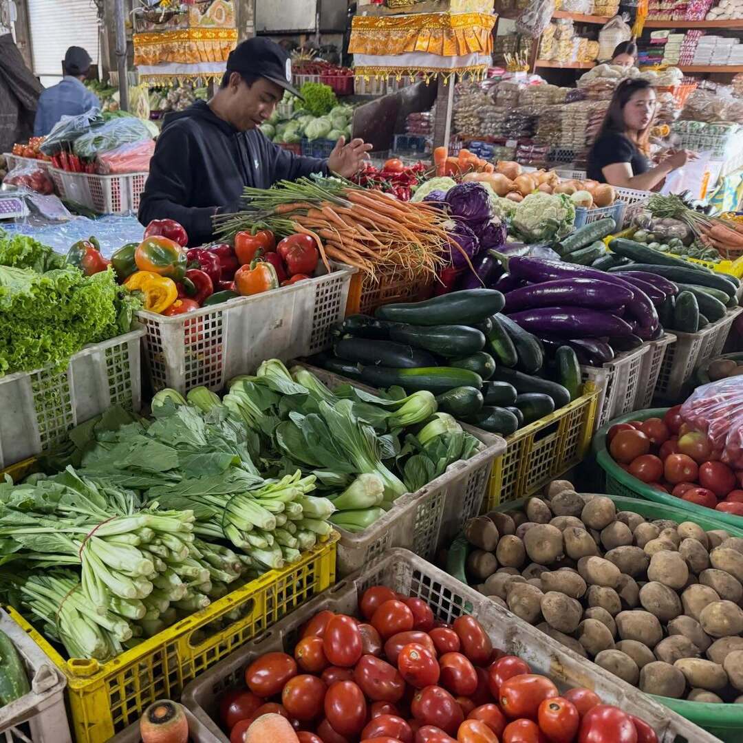 Kenta_Yamamoto's tweet image. #landmark #market #vegitables #bali #indonesia instagr.am/p/DQ6EAcyCVrJ/