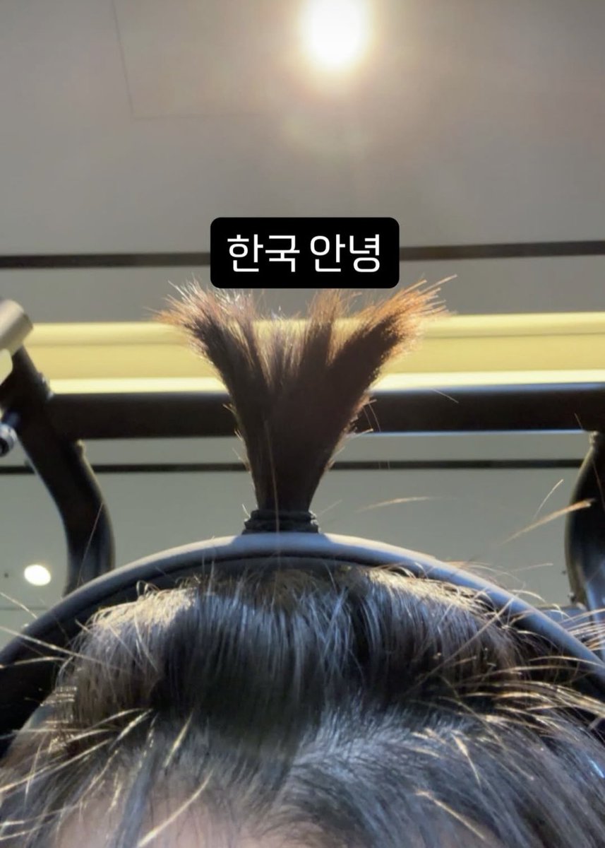 btf_feeling's tweet photo. 안녕 제형아 https://t.co/Q4j3g3k8TB