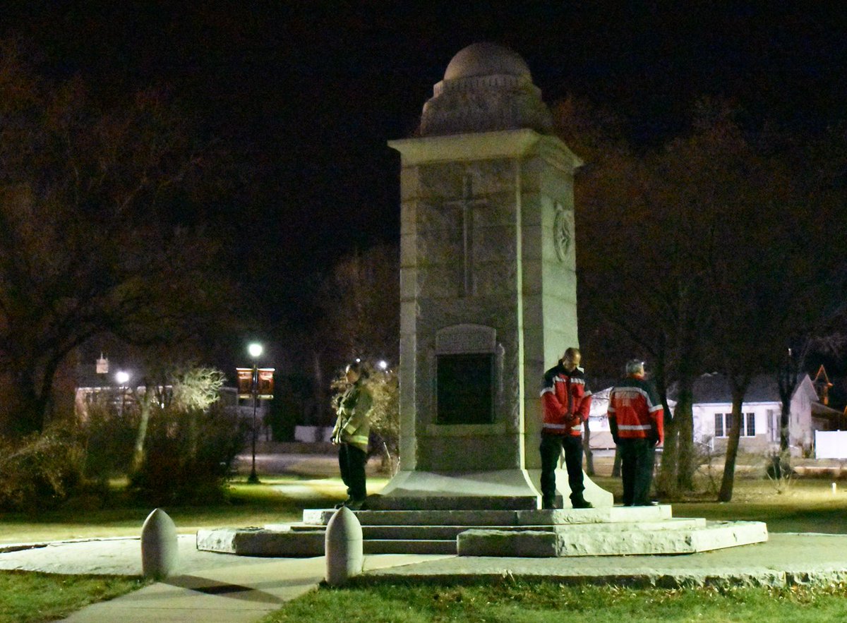 A silent vigil is taking place overnight at the Memorial Park cenotaph in Swift Current until Remembrance Day morning.  #LestWeForget  #RemembranceDay2025