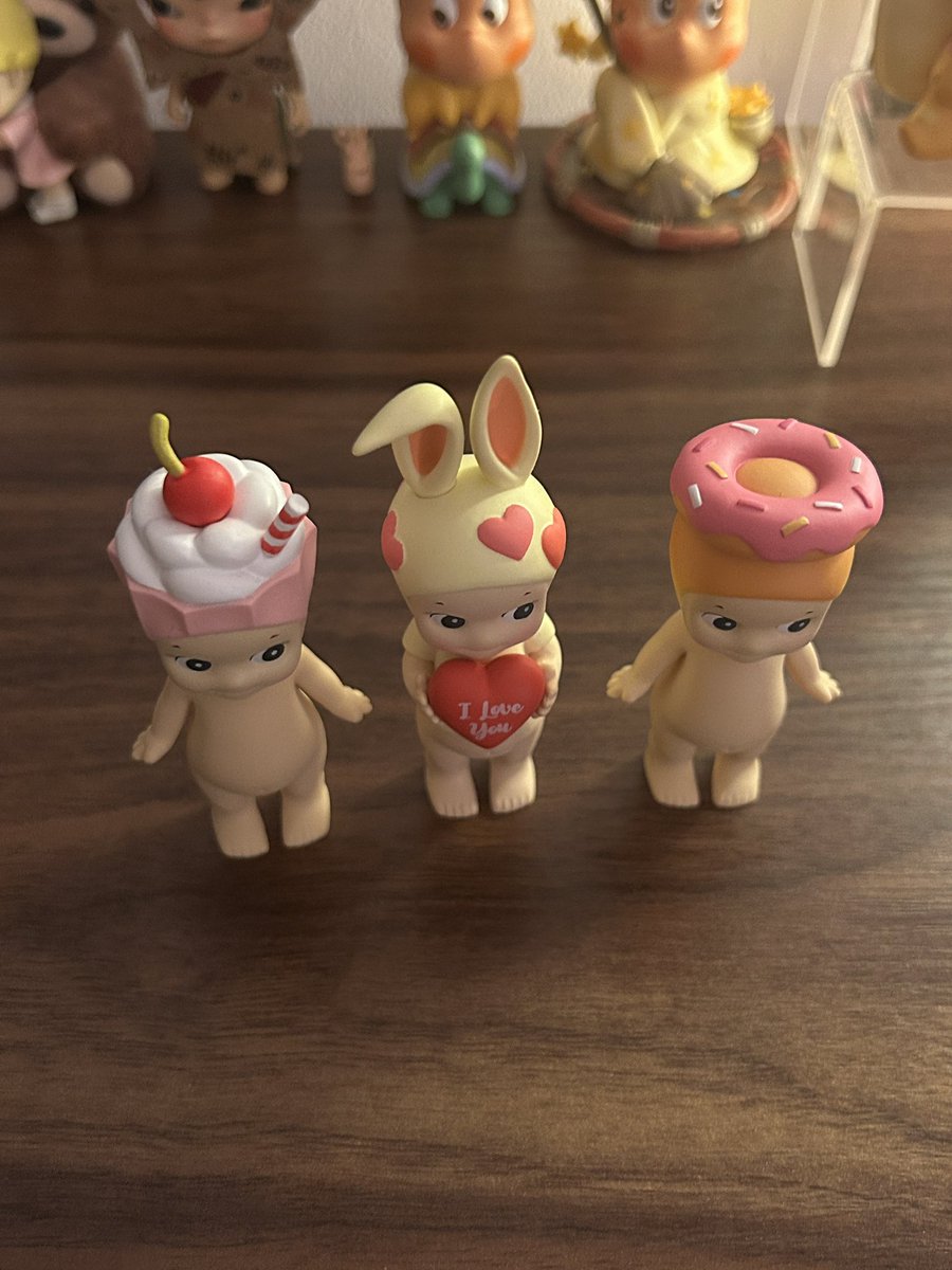 wts lfb sonny angel ph

🩰 reg milkshake, reg doughnut, mol rabbit

x sensi / price sensi 
— ₱4.8k
— no bnf but all are in good condition naman since they were just stored in a display case