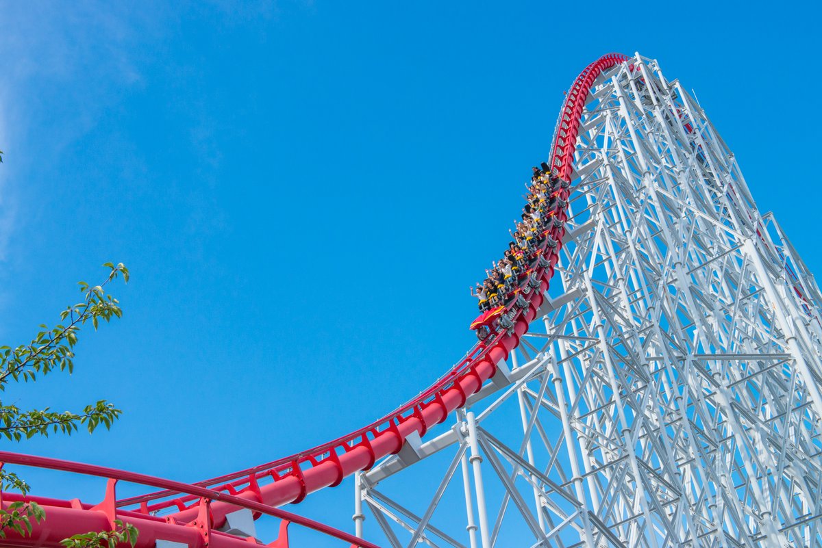 ＃ナガシマリゾート 開業記念日🎉
11月11日、皆さまの笑顔に支えられて61周年！これからも「家族で」「恋人と」「仲間と」――　最高の時間をお届けします✨
#長島温泉 #ナガシマスパーランド #なばなの里 #湯あみの島 #ホテル花水木