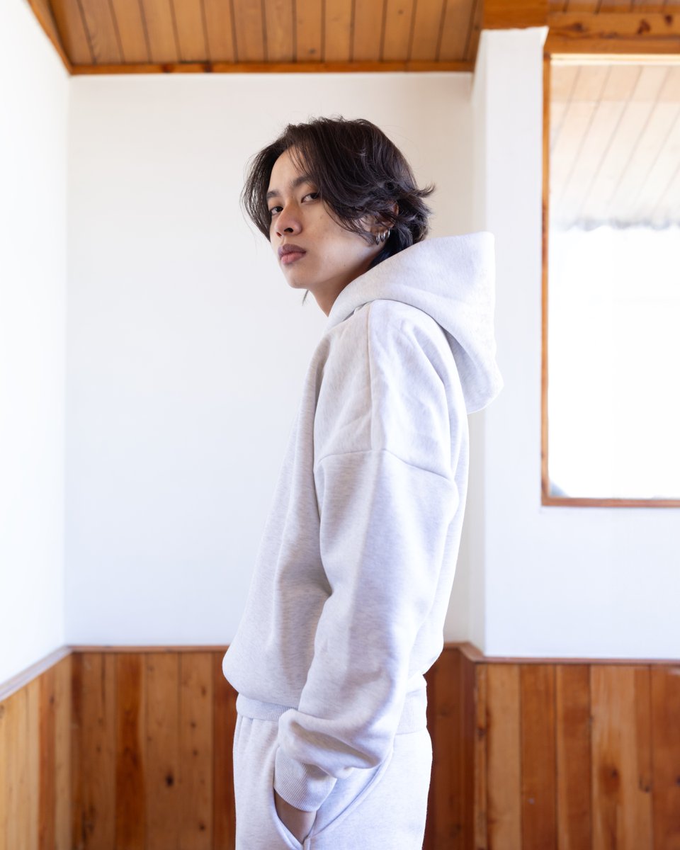 Brkthru Stores tweet media