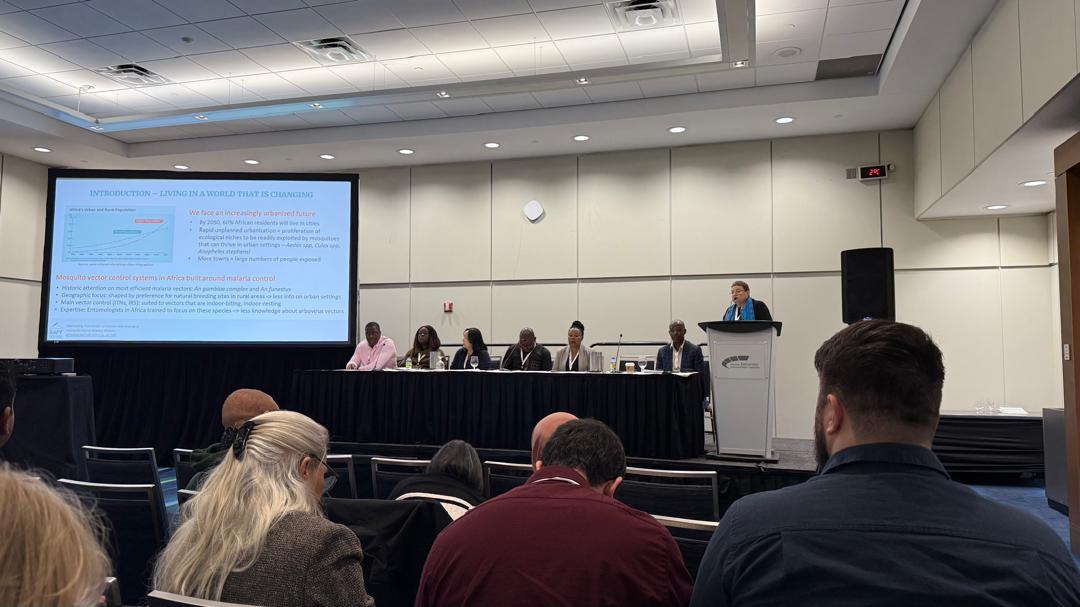 cam_crid's tweet image. #ASTMH2025 
A delegation of five CRID researchers including Dr. Basile Kamgang, Christophe Keumeni, Dr. Tedjou Armel, Dr. Fotso Tonguem Yvan, and Prof. Wondji Charles actively participated in the #RAFT Symposium on Research on African Vectors of Tropical #Diseases. 
#TropMed25