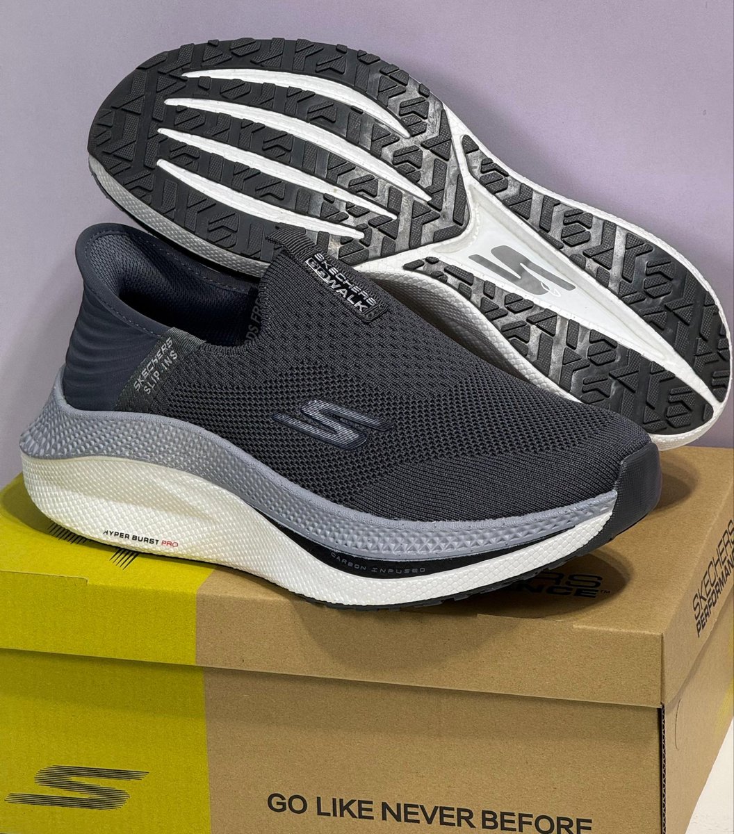 SKETCHERS 

32,000

Location kaduna, delivery nationwide call-08100602313 
WhatsApp- wa.me/2348100602313