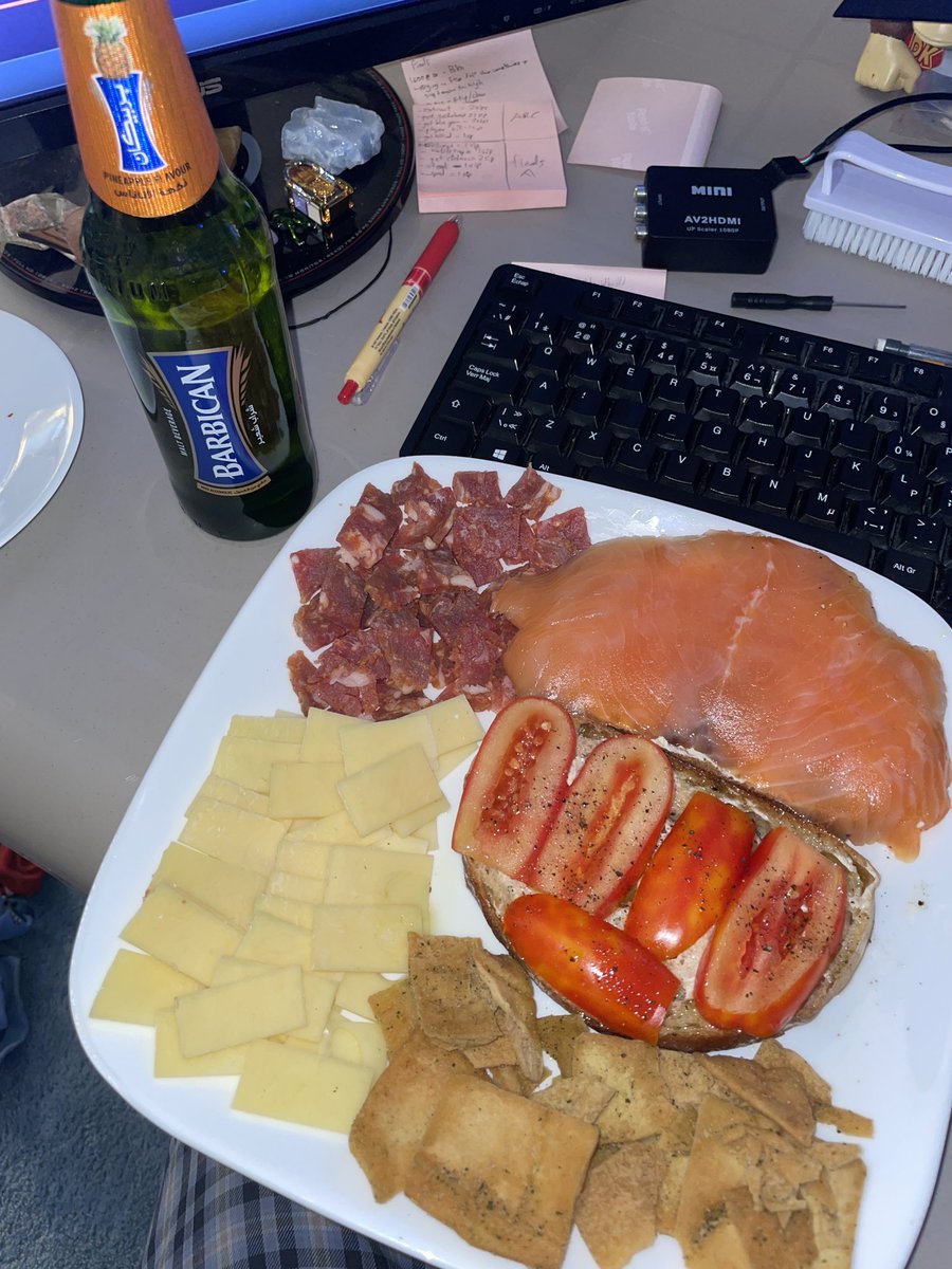 splitlucidity's tweet image. 