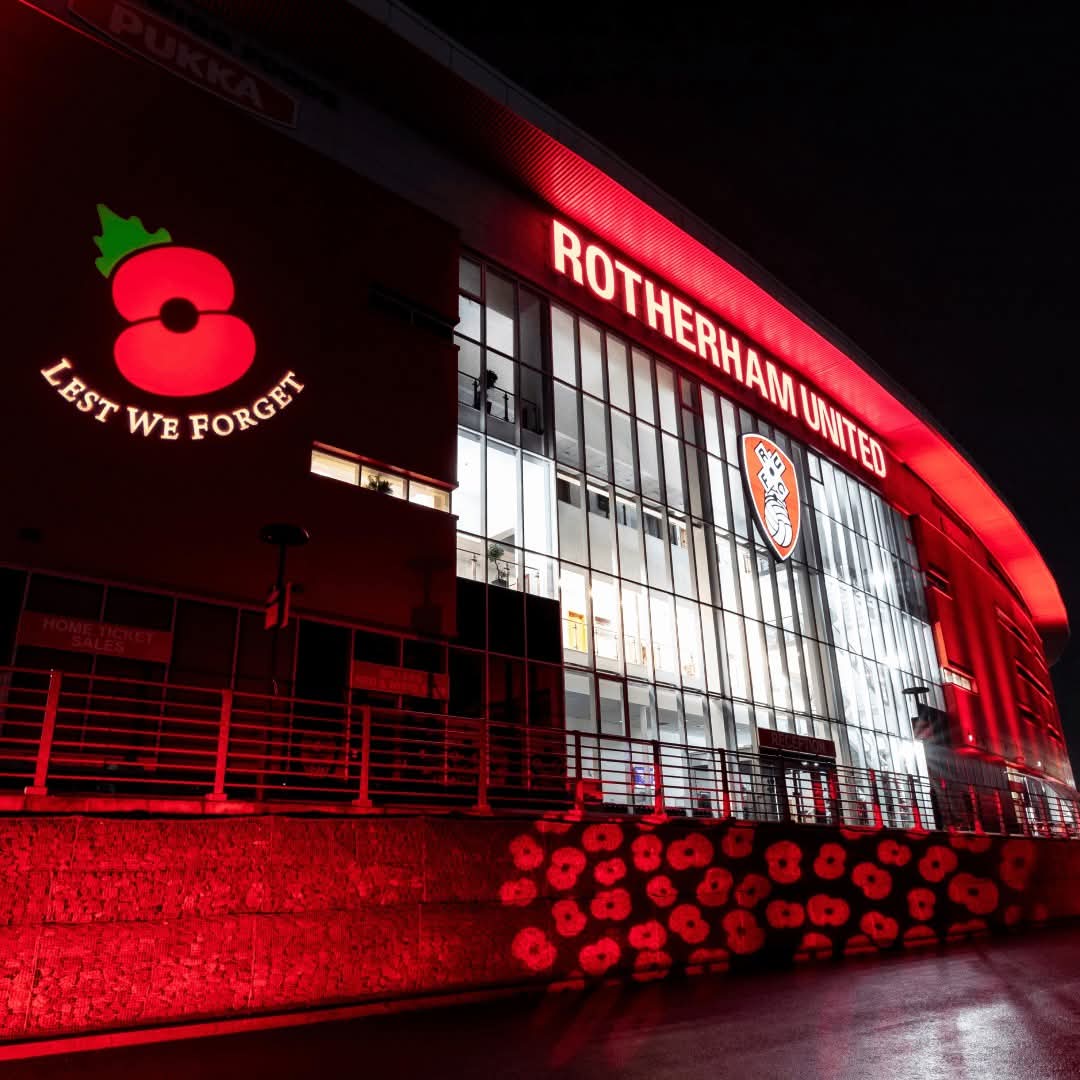 🌹| 𝑨𝒕 𝒕𝒉𝒆 𝒈𝒐𝒊𝒏𝒈 𝒅𝒐𝒘𝒏 𝒐𝒇 𝒕𝒉𝒆 𝒔𝒖𝒏,
𝒂𝒏𝒅 𝒊𝒏 𝒕𝒉𝒆 𝒎𝒐𝒓𝒏𝒊𝒏𝒈,
𝑾𝒆 𝒘𝒊𝒍𝒍 𝒓𝒆𝒎𝒆𝒎𝒃𝒆𝒓 𝒕𝒉𝒆𝒎.