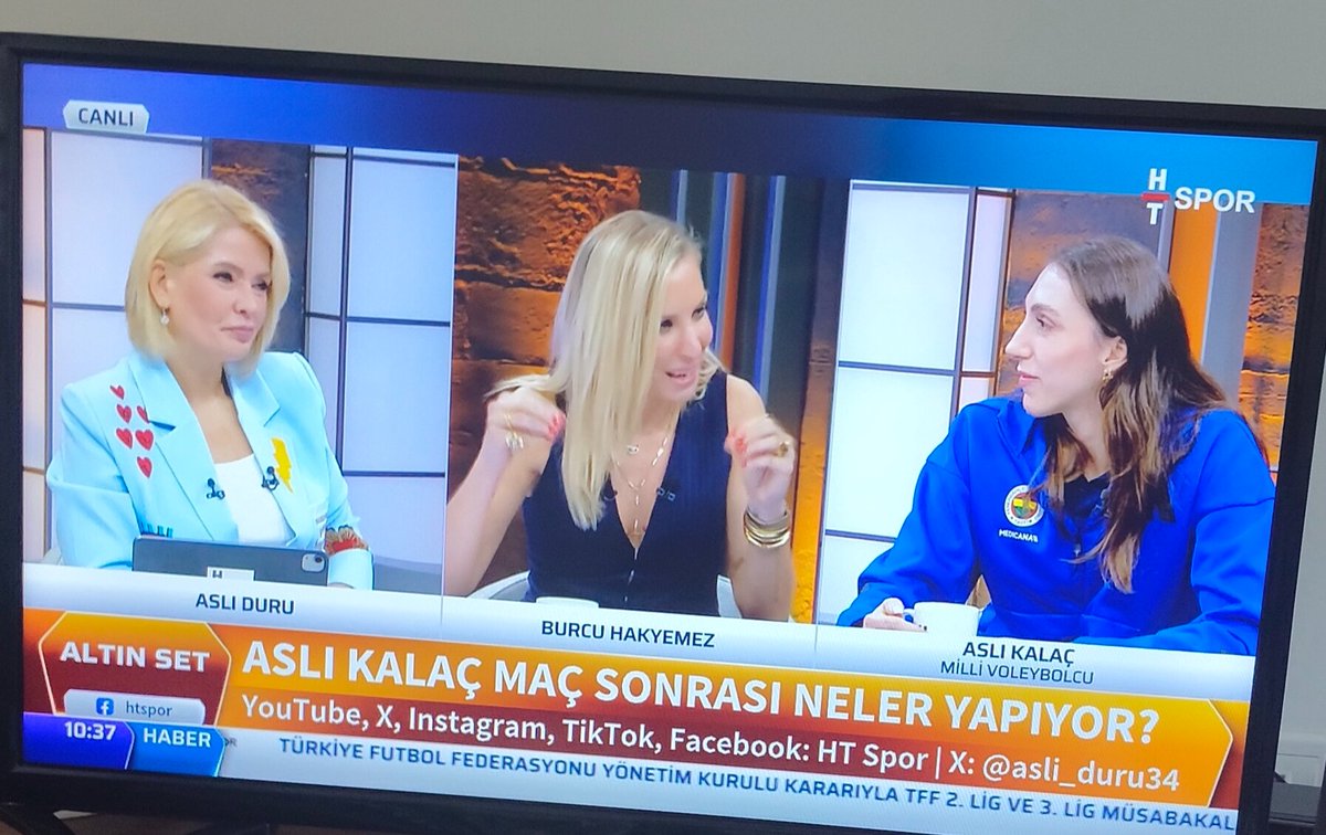 <a href="/asli_duru34/">Aslı Duru</a> <a href="/Boovolley/">boovolley</a> <a href="/FBvoleybol/">Fenerbahçe Medicana</a> <a href="/aslikalacc/">Aslı Kalaç</a> Güzel program. Canımız <a href="/aslikalacc/">Aslı Kalaç</a>