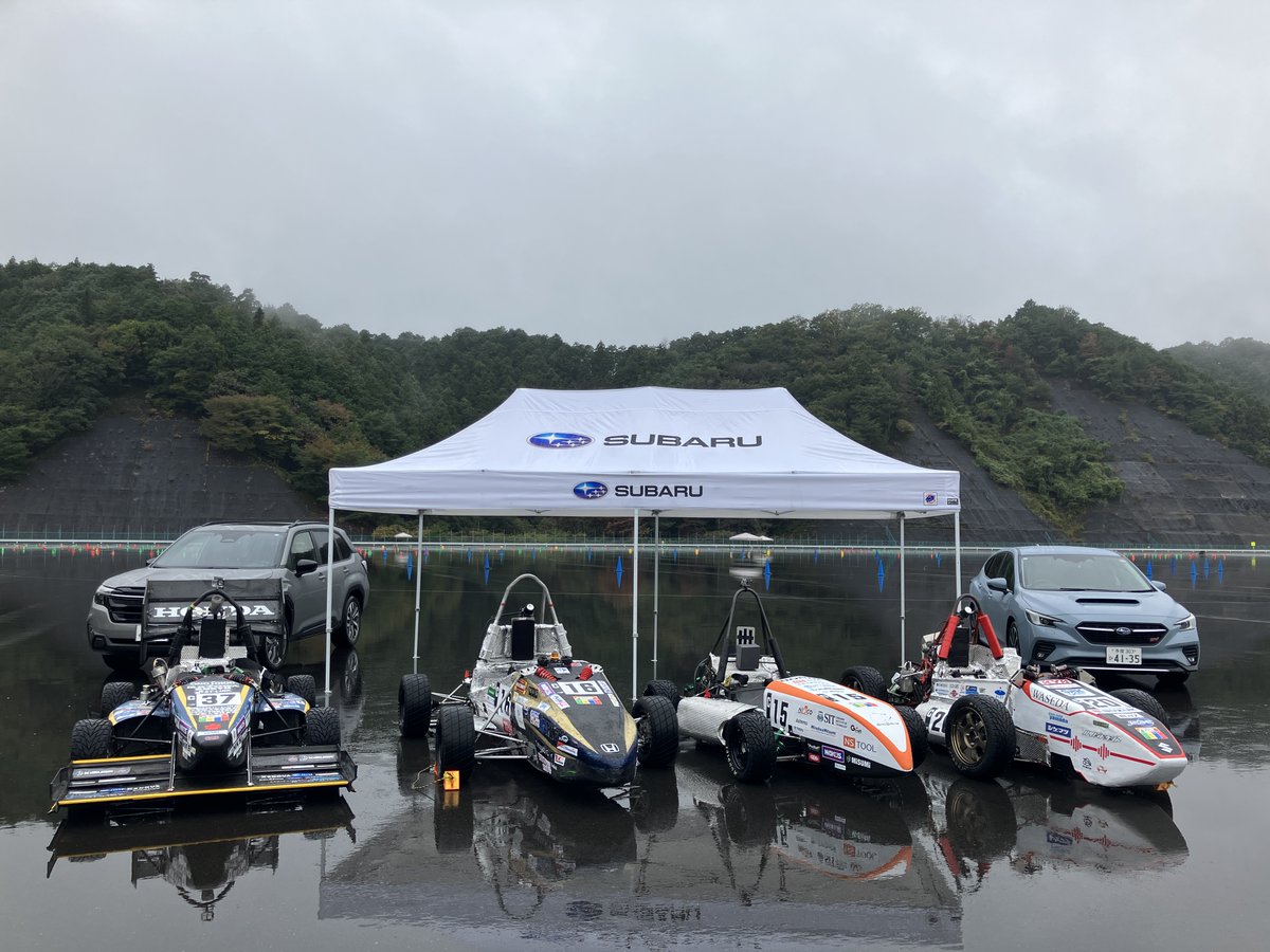 Kanto_FSAE's tweet photo. 10月26日に栃木県佐野市のスバル研究実験センター（SKC）にて試走会を開催致しました！

当日はあいにくの雨でしたが参加した4チームがそれぞれの走行メニューをこなす有意義な試走会になりました！

この度は走行機会の提供ありがとうございました！

#SUBARU 
#学生フォーミュラ 
#FSAE
#ものづくり https://t.co/ZrftrGqSUj