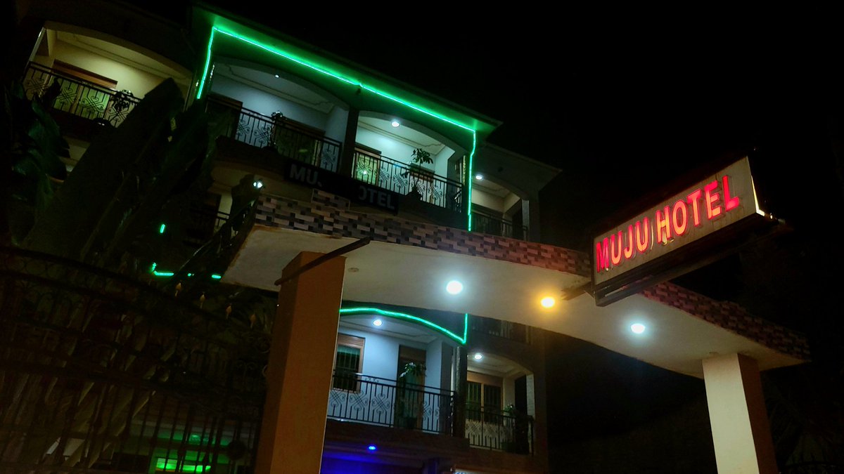 ADM_Media1's tweet image. Discover Mbarara’s quiet luxury — MUJU Hotel. Book your stay.📍

Good service, clean rooms, better days. MUJU Hotel.

Your next stay deserves MUJU.✨
#BookYourStay
#HospitalityDoneRight
#MbararaHotels
#UgandaTourism
#TravelWithPurpose