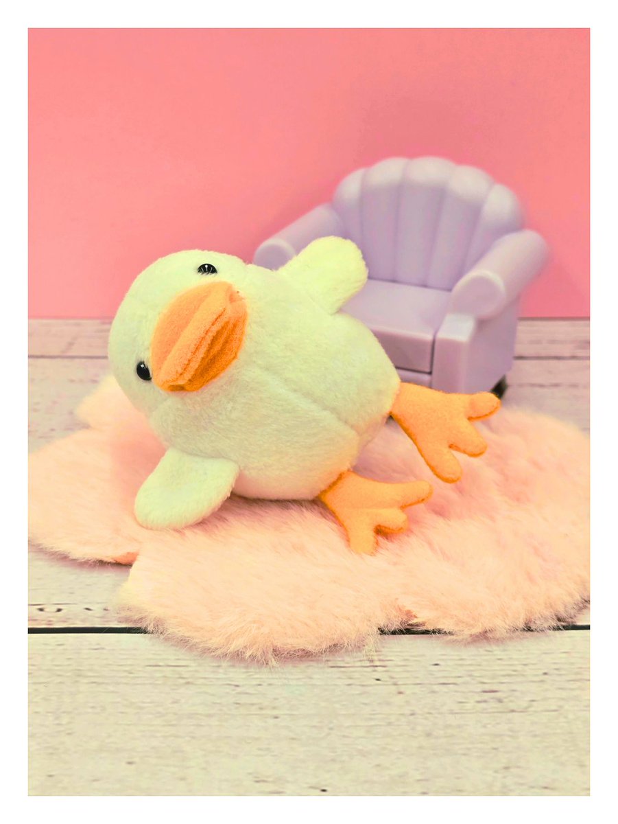 おはよう～☀️🦆

きょうは じゅぎょうも ないし
#てぃーだっくいず🦆 は おやすみ❗️

みんなも やすめるときに
きちんと やすむと いいです❕🫵

てぃーだっくと いっしょに
りらっくすたいむ しよっ💖☺️
（てぃーだっく🦆）