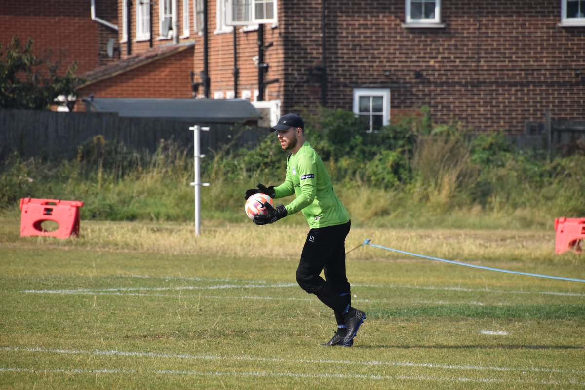 SpringhillFirst's tweet image. Congratulations to Connor Wade, Our Number 1, for being voted by his team mates as October&apos;s Player of the month. Well deserved.

Up the Springhill 🔥 💙