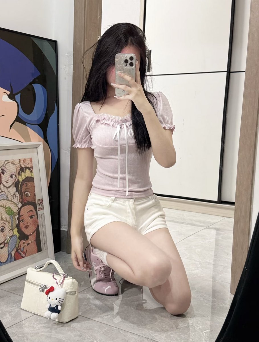 广州字母墙 tweet media