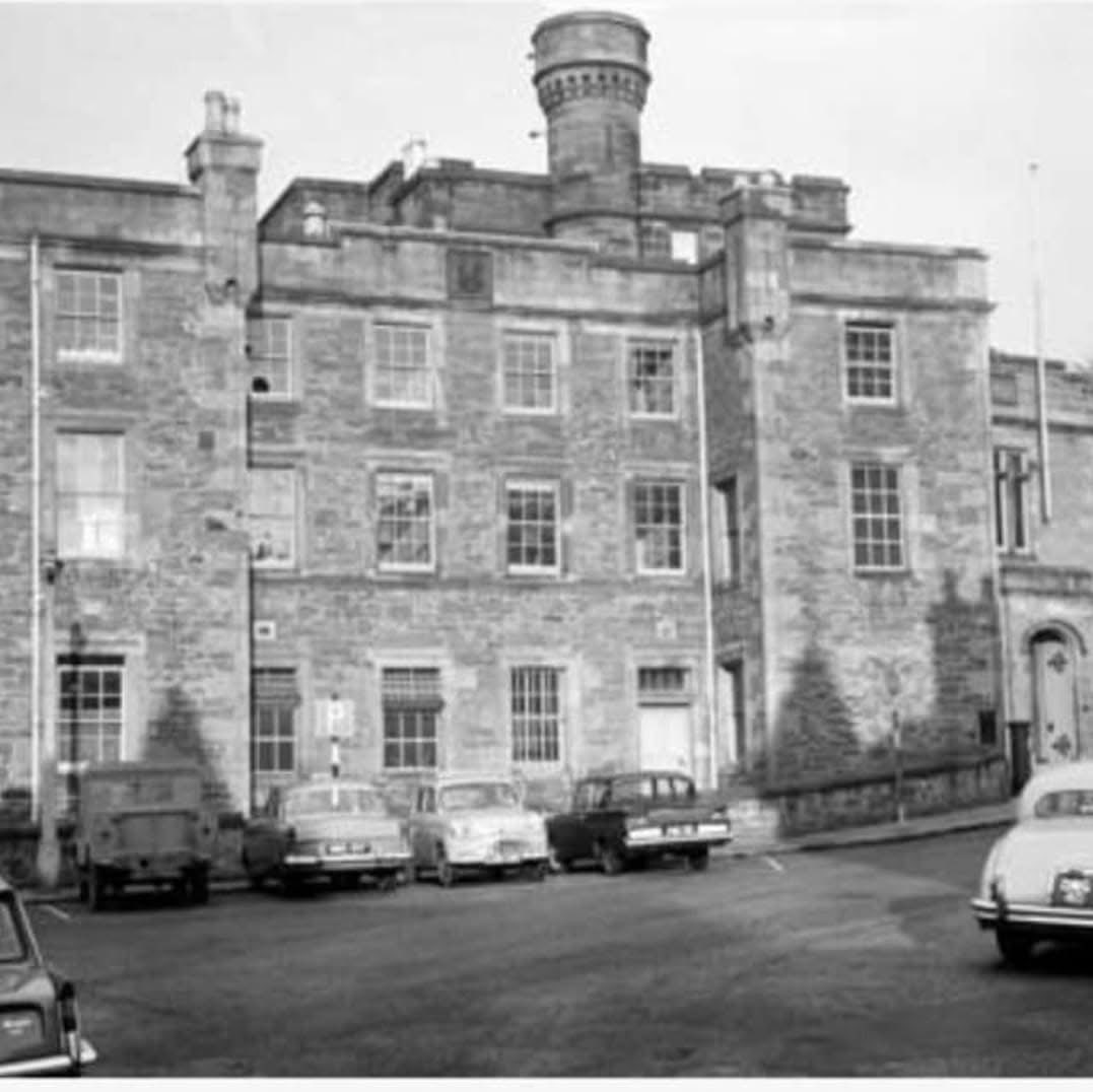 #Museum30 theme 11 is #reflection. Dunblane Museum, through paintings, photographs, documents &amp; artefacts, is reflection of changing face of Dunblane through many, many centuries. These photographs illustrate jail in Dunblane, demolished 1963, where now there is a garden…/👇