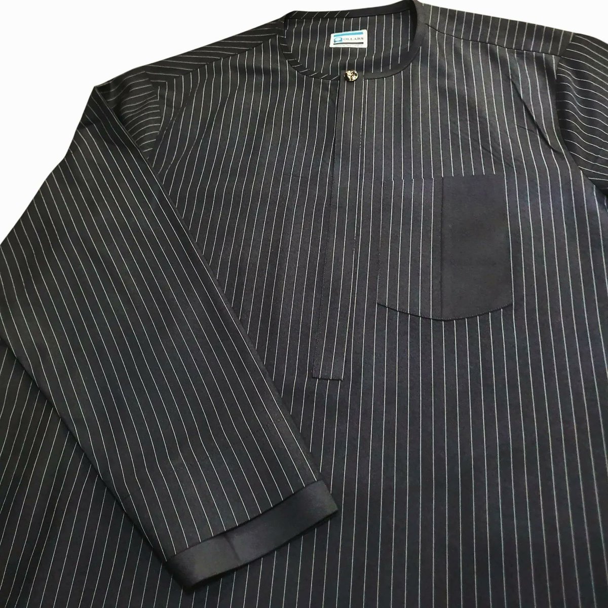 Qollars's tweet image. Qollars Blaq Pinstripe Kaftan ♟️

#lookfresh😎