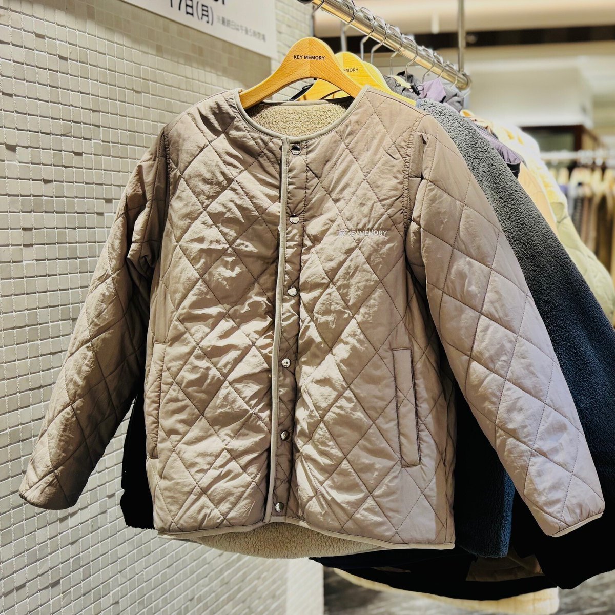 sogo_chiba's tweet photo. 鎌倉生まれのユニセックスファッションブランド #KEYMEMORY/キーメモリーが、そごう千葉店で初のPOP UP SHOPを開催。
新作の秋冬商品や、POP UP SHOP先行発売、限定商品もご紹介いたします。
11月17日(月)まで。
https://t.co/uVzuTOht7Q https://t.co/kjDOh9ro4G