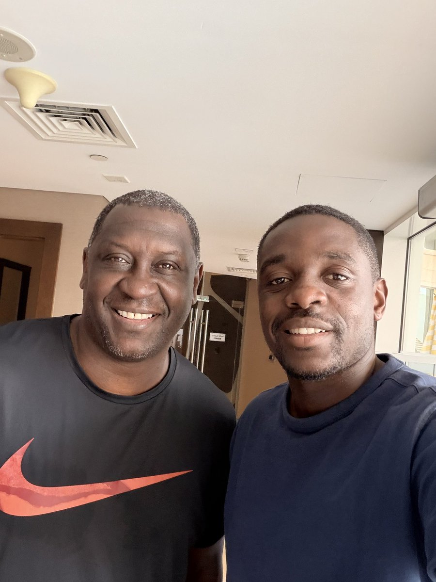 Chris Mavinga tweet media