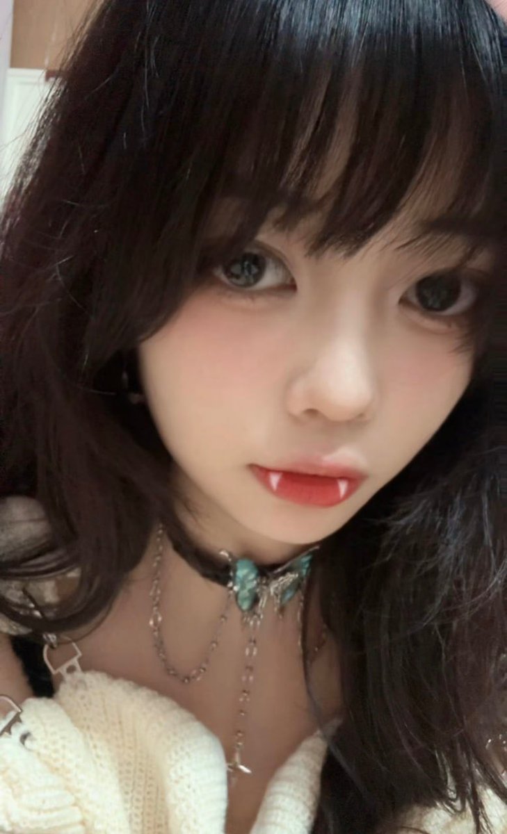 避雷一下本测宝自己 太乖太粘人了还有一点萌 ​​​   #柳州