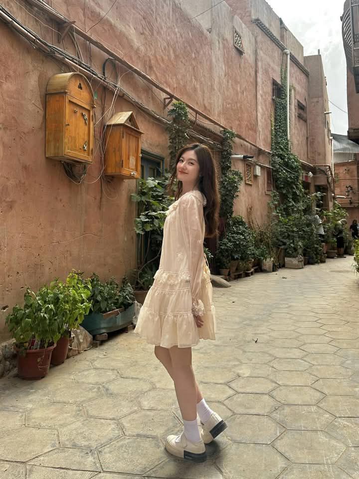 李Landy. tweet media